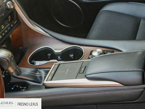 Used 2021 Lexus RX 350L Premium w/ Premium Package image 20