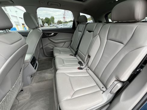 Used 2021 Audi Q7 3.0T Premium Plus w/ Premium Plus Package AWD/4WD image 5