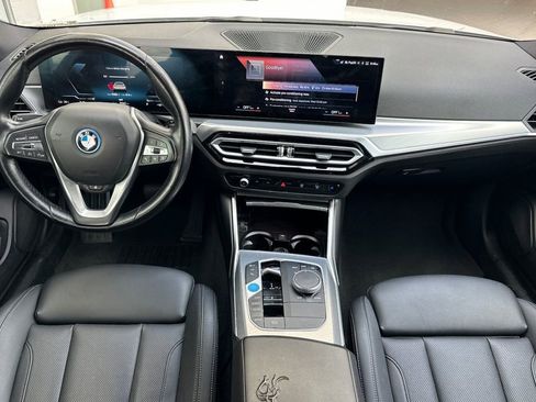 Used 2023 BMW i4 eDrive35 w/ Premium Package RWD image 14