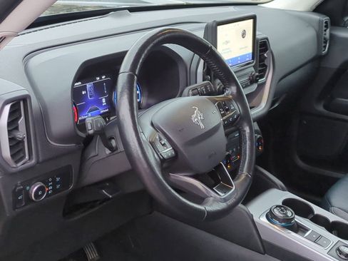 Used 2023 Ford Bronco Sport Outer Banks image 10