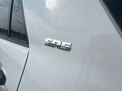 Used 2024 Toyota 4Runner SR5 Premium image 19