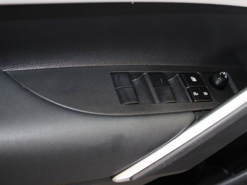 Used 2022 Toyota Corolla Cross LE w/ Black Badges Package (TMS) FWD image 47