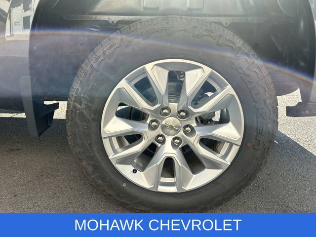 Used 2021 Chevrolet Silverado 1500 Custom AWD/4WD image 40