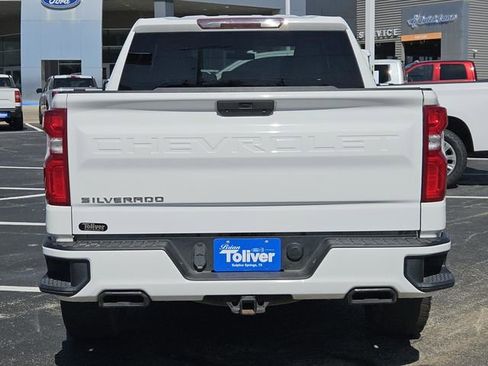 Used 2019 Chevrolet Silverado 1500 Custom w/ Custom Convenience Package image 8