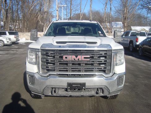 Used 2022 GMC Sierra 2500 Pro w/ Convenience Package image 2