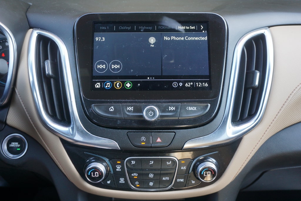 Used 2022 Chevrolet Equinox Premier AWD/4WD image 10