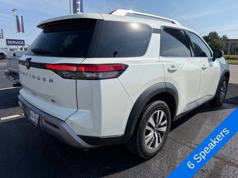 Used 2023 Nissan Pathfinder SL FWD image 5
