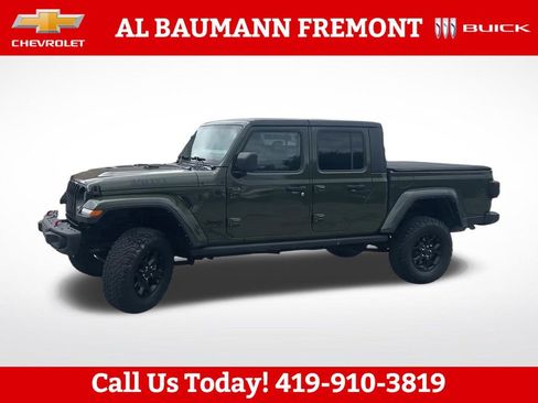 Used 2021 Jeep Gladiator Sport AWD/4WD image 3