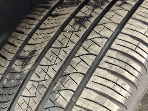 Used 2024 Volkswagen Tiguan SE R-Line image 61