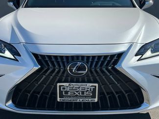 Used 2025 Lexus ES 300h w/ Premium Package FWD video 4