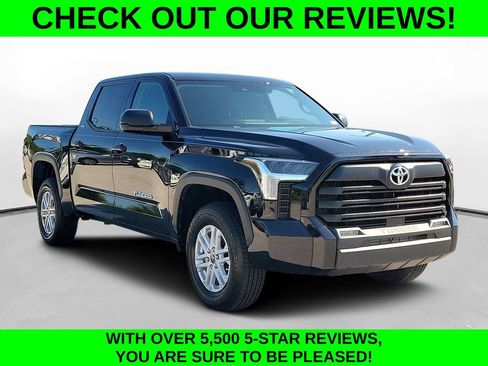 Used 2023 Toyota Tundra SR5 w/ SR5 Premium Package AWD/4WD image 3