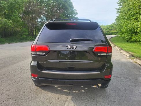 Used 2016 Jeep Grand Cherokee Limited 75th Anniversary AWD/4WD image 5