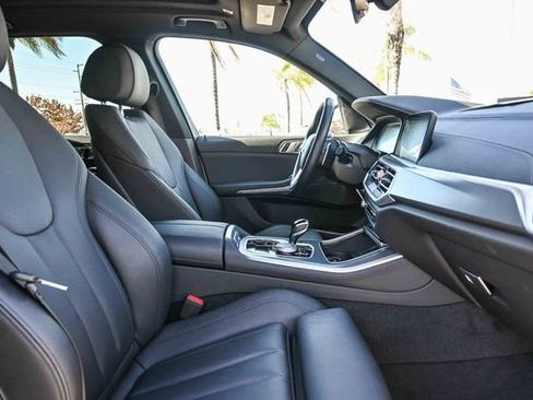Used 2022 BMW X5 xDrive40i w/ Premium Package image 23