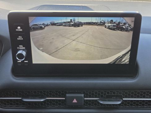 Used 2023 Honda HR-V EX-L image 10