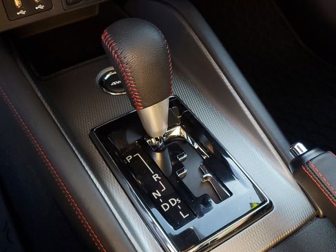 Used 2024 Mitsubishi Outlander Sport LE image 9