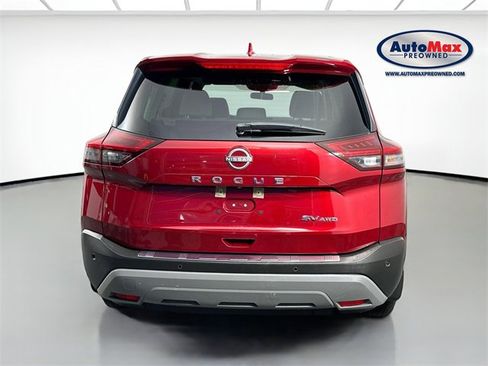 Used 2023 Nissan Rogue SV image 7