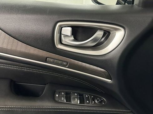 Used 2018 INFINITI QX60 Luxe AWD/4WD image 9