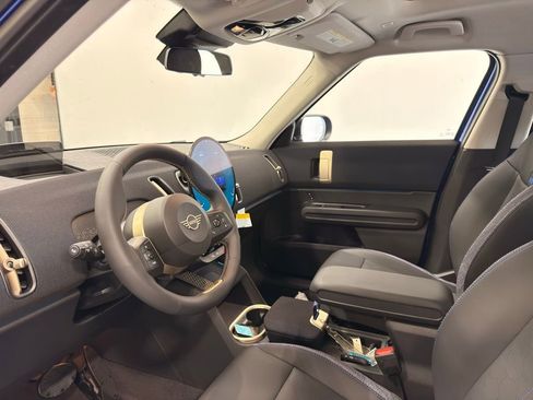 Used 2025 MINI Cooper Countryman S image 11