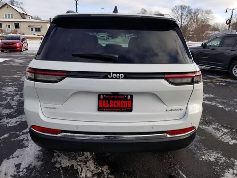 Certified 2024 Jeep Grand Cherokee Limited image 5