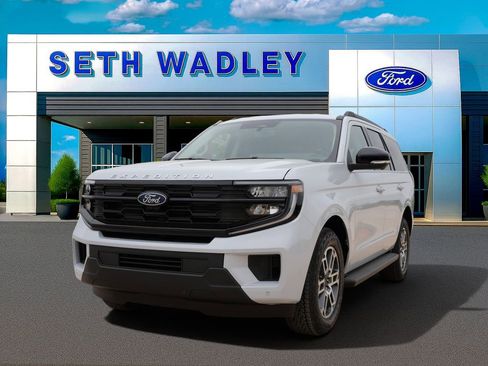 New 2026 Ford Expedition Active AWD/4WD image 6