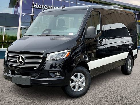 New 2025 Mercedes-Benz Sprinter 144 Cargo image 2