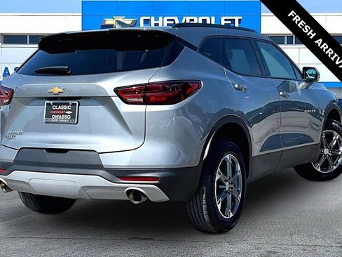 Used 2024 Chevrolet Blazer LT w/ Convenience Package FWD image 19
