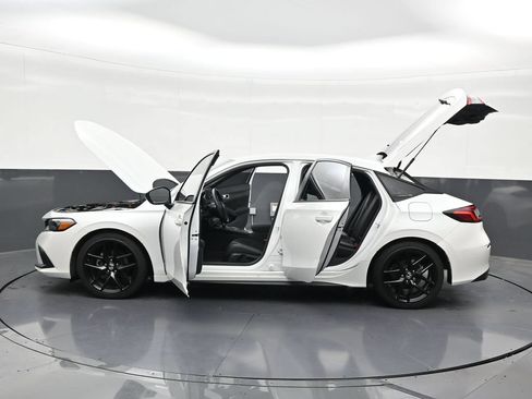 Used 2024 Honda Civic Sport image 32