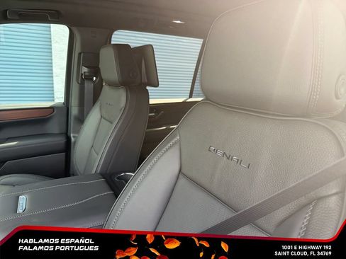 New 2026 GMC Yukon XL Denali w/ Denali Reserve Package AWD/4WD image 16