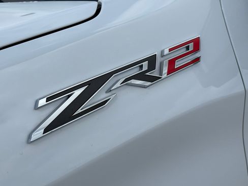 Certified 2025 Chevrolet Silverado 1500 ZR2 w/ Technology Package AWD/4WD image 13