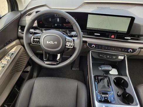 New 2026 Kia Carnival EX FWD image 14