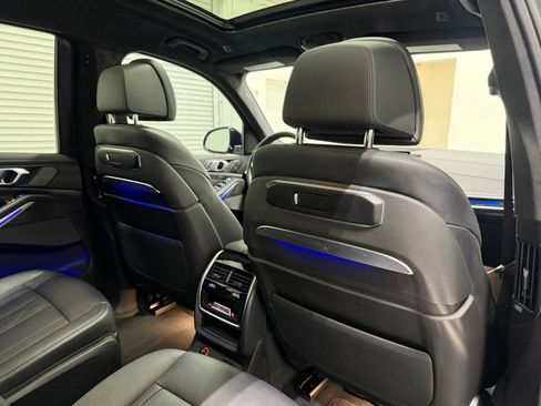 Used 2024 BMW X7 xDrive40i w/ M Sport Package image 55