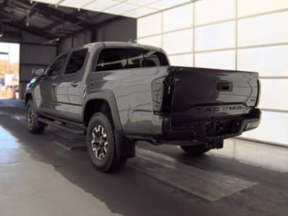 Used 2021 Toyota Tacoma TRD Off-Road w/ Technology Package AWD/4WD image 8