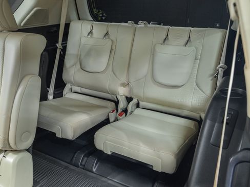 Used 2021 Lexus GX 460 Luxury w/ Sport Design Package AWD/4WD image 30