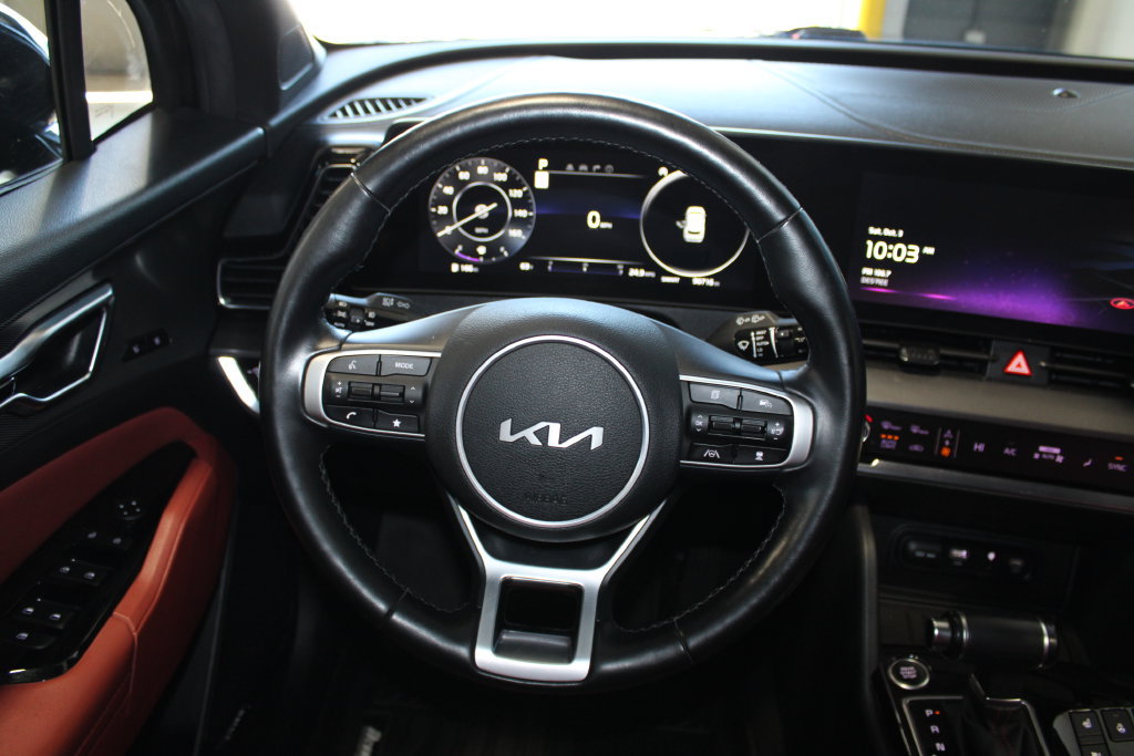 Used 2023 Kia Sportage SX FWD image 11