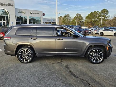 Used 2022 Jeep Grand Cherokee L Overland image 14