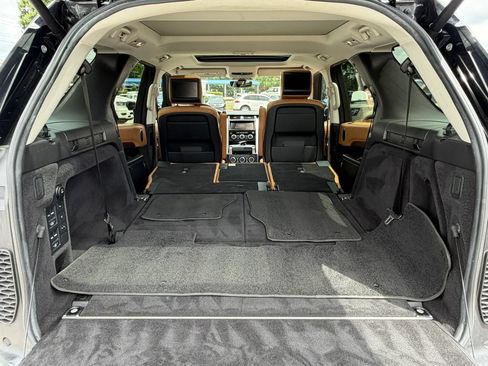 Used 2017 Land Rover Discovery HSE Luxury AWD/4WD image 31