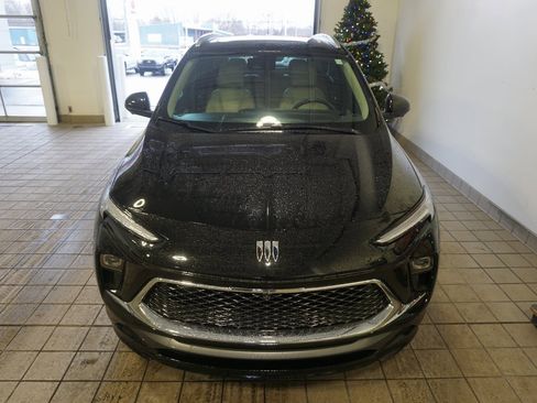 Used 2024 Buick Encore GX Avenir w/ Avenir Technology Package image 16