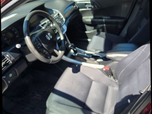 Used 2014 Honda Accord Sport image 10