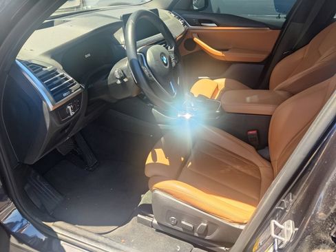 Used 2024 BMW X3 sDrive30i w/ Premium Package RWD image 7