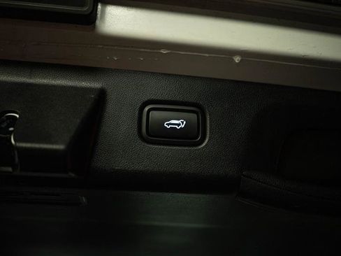 Used 2025 Hyundai Tucson SEL FWD image 8