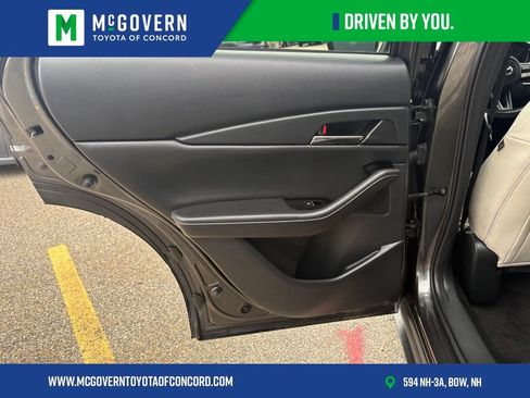 Used 2023 MAZDA CX-30 AWD 2.5 S w/ Preferred Package image 18