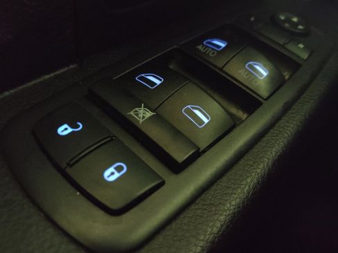 Used 2019 RAM 1500 Tradesman RWD image 27