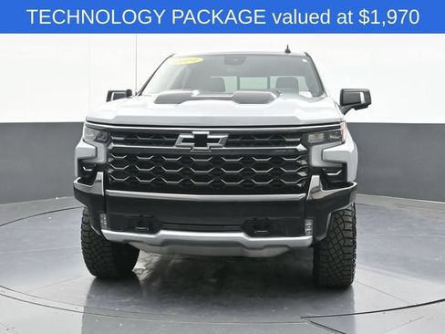 Used 2024 Chevrolet Silverado 1500 ZR2 w/ Technology Package AWD/4WD image 2
