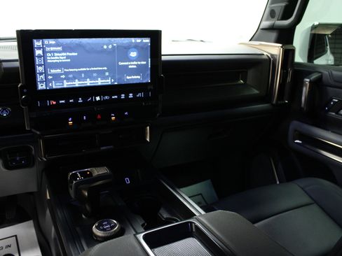 Used 2025 GMC Hummer EV 3X AWD/4WD image 19
