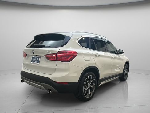 Used 2018 BMW X1 xDrive28i image 6