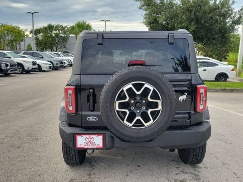 Used 2025 Ford Bronco Outer Banks AWD/4WD image 5