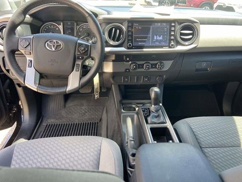 Used 2023 Toyota Tacoma SR5 RWD image 12