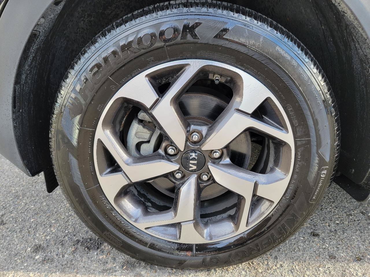 Used 2020 Kia Sportage LX AWD/4WD image 12