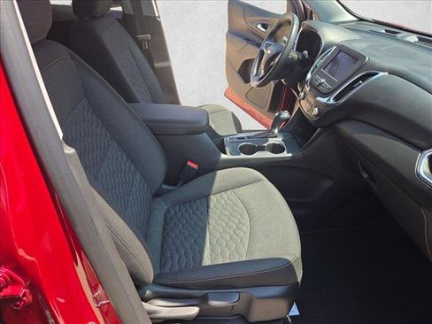 Used 2020 Chevrolet Equinox LT FWD image 21