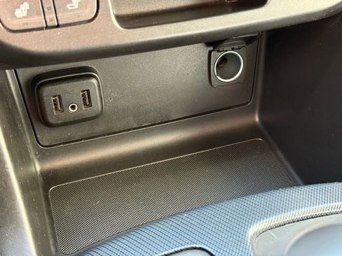 Used 2022 Chevrolet Colorado Z71 image 16